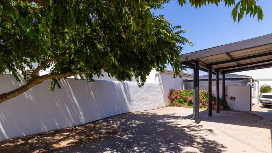 2 Bedroom Property for Sale in Velddrif Western Cape